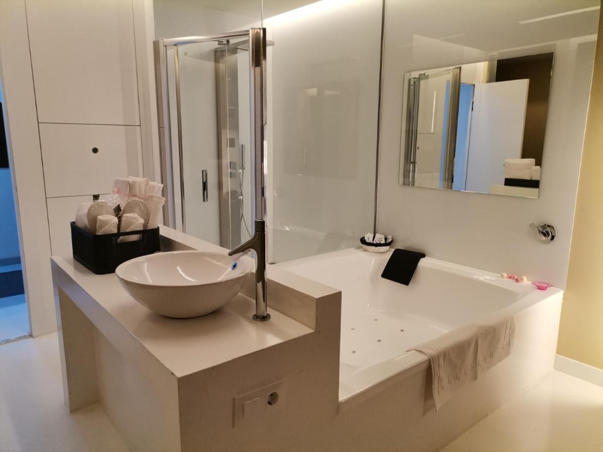Motel Latino Llanera Kültér fotó