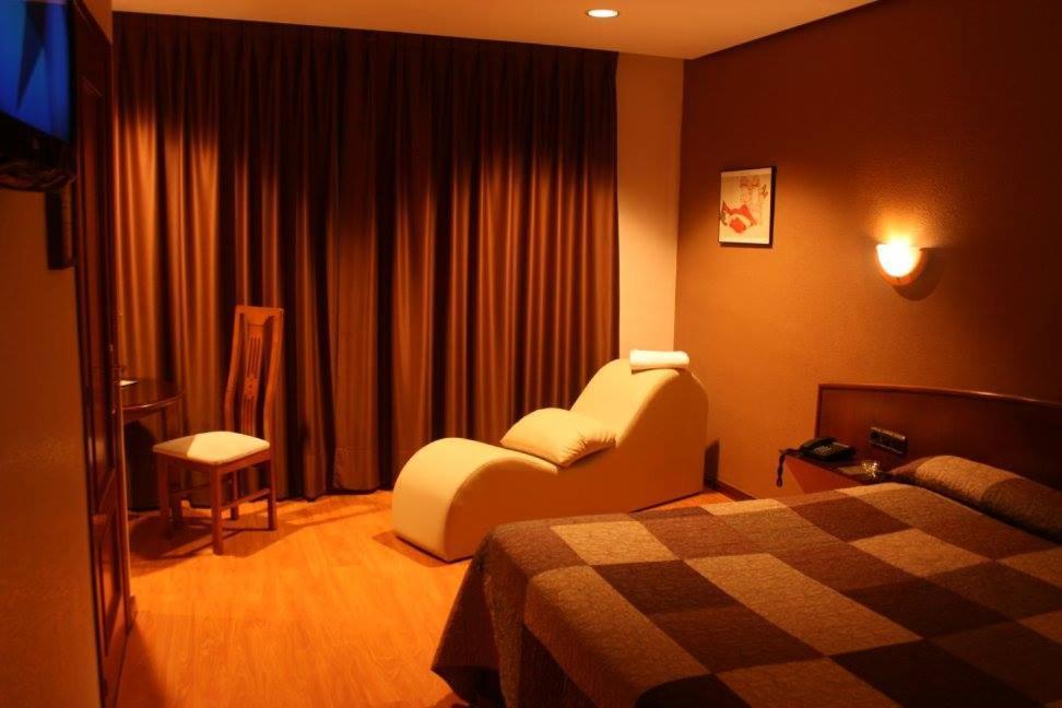 Motel Latino Llanera Kültér fotó